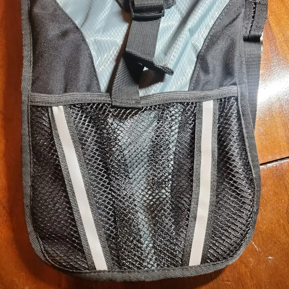 M-Wave Maastricht H2O Hydration Backpack Black Gray Hiking Water Pack Cycling